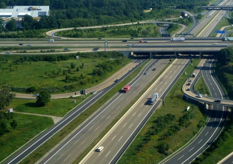 Απόφαση σταθμός για τη Γερμανία – Βάζει διόδια στους αυτοκινητόδρομους - Media