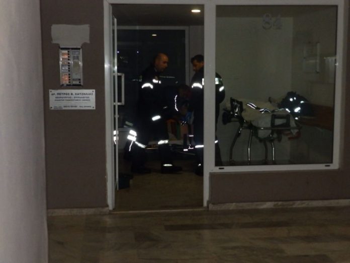 Πανικός από πτώση ασανσέρ από τον 5ο όροφο στα Χανιά - Τρεις τραυματίες (Photo) - Media