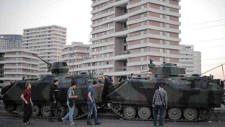 Συναγερμός στην Τουρκία μετά από πληροφορίες για νέο πραξικόπημα - Media