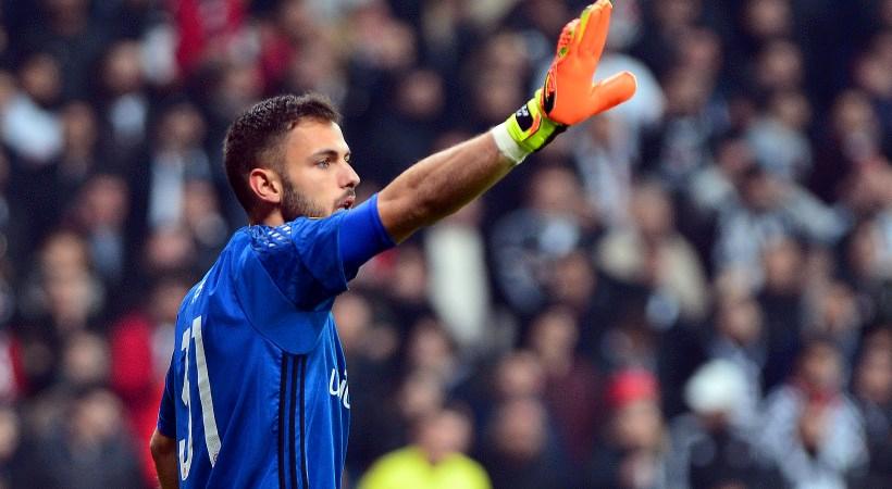 Άγριο «κράξιμο» από οπαδούς του Ολυμπιακού στο facebook του Λεάλι για τον αποκλεισμό (Photo) - Media