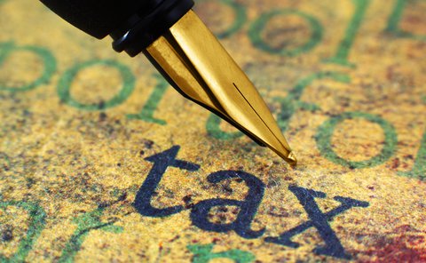 Aπίστευτα κόλπα φοροδιαφυγής: Η παπαδιά, η ΜΚΟ, τα... δεξιά παπούτσια - H φαντασία στην εφορία - Media