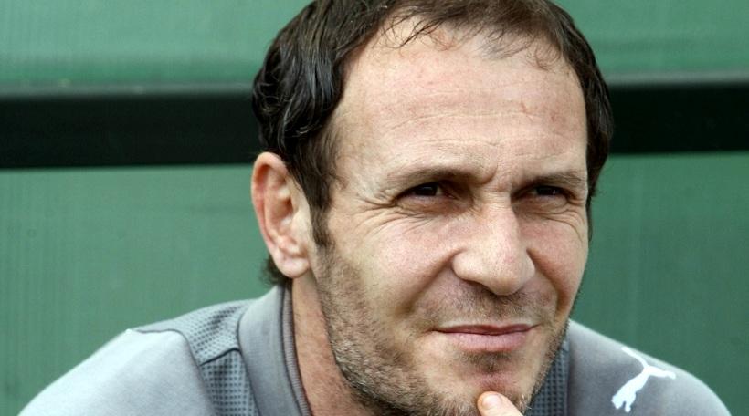 O Αλεξανδρής θυμήθηκε το 1-4 της Λεωφόρου - Τι «ανέβασε» στο facebook λίγες ώρες πριν το ντέρμπι αιωνίων (Photo) - Media