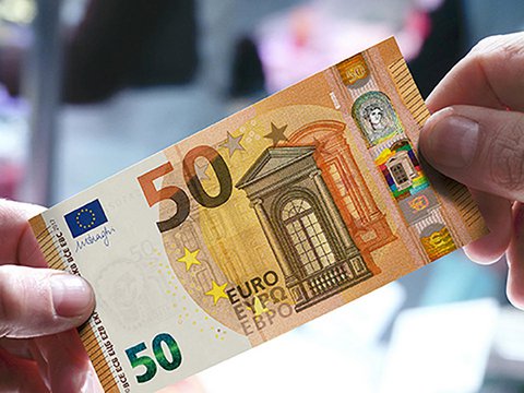 Tέλος στο χαρτονόμισμα των 50 ευρώ στις 5 Απριλίου - Media
