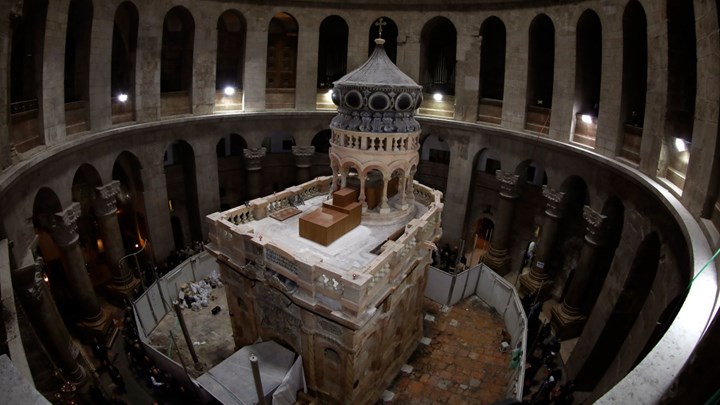 «Ο Πανάγιος Τάφος είναι ζωντανός» - Μυστηριώδες φαινόμενο κατά τη διάρκεια αναστήλωσης στα Ιεροσόλυμα - Γιατί χάλασαν τα μηχανήματα - Media