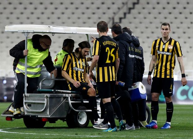 Στο νοσοκομείο ο Τσιγκρίνσκι της ΑΕΚ - Media