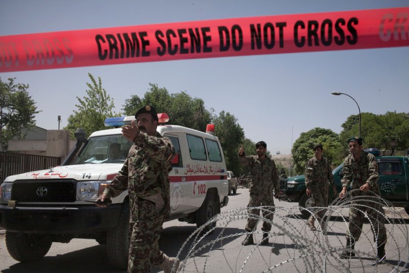 Επίθεση ενόπλων σε στρατιωτικό νοσοκομείο στην Καμπούλ - Media