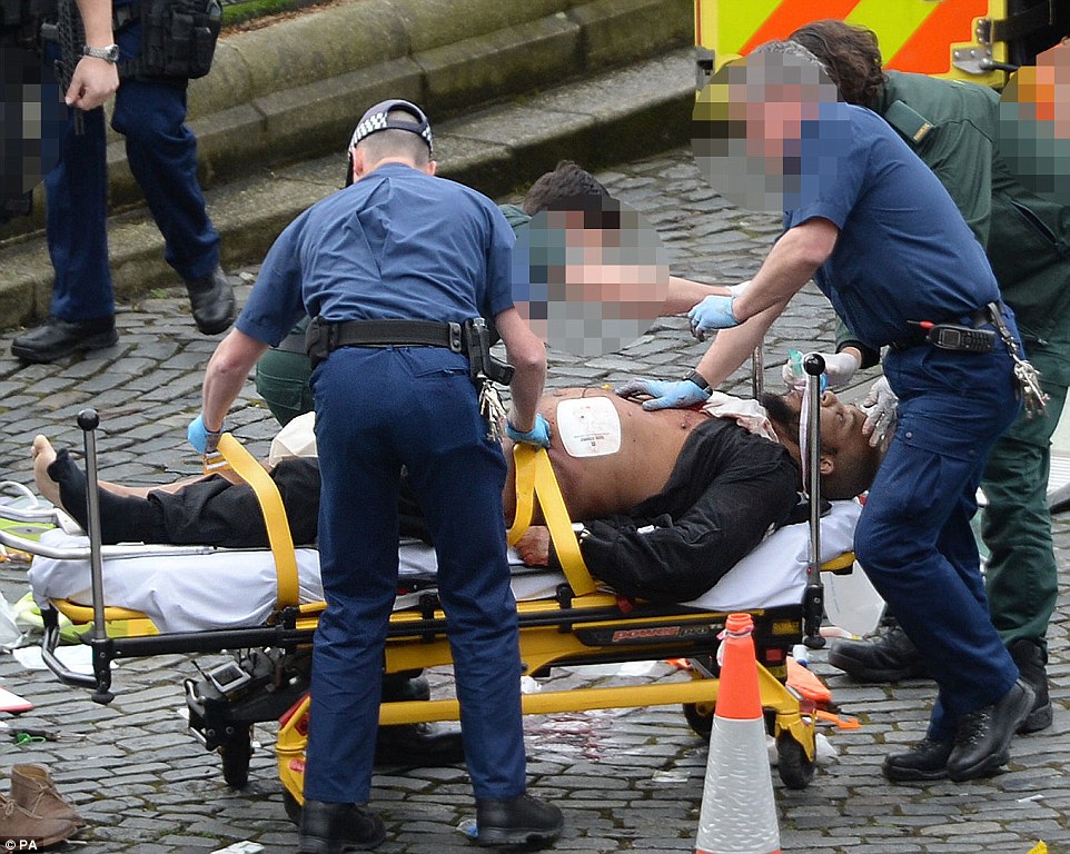 Λονδίνο: Επτά συλλήψεις μετά την τρομοκρατική επίθεση (Photos - Video) - Media