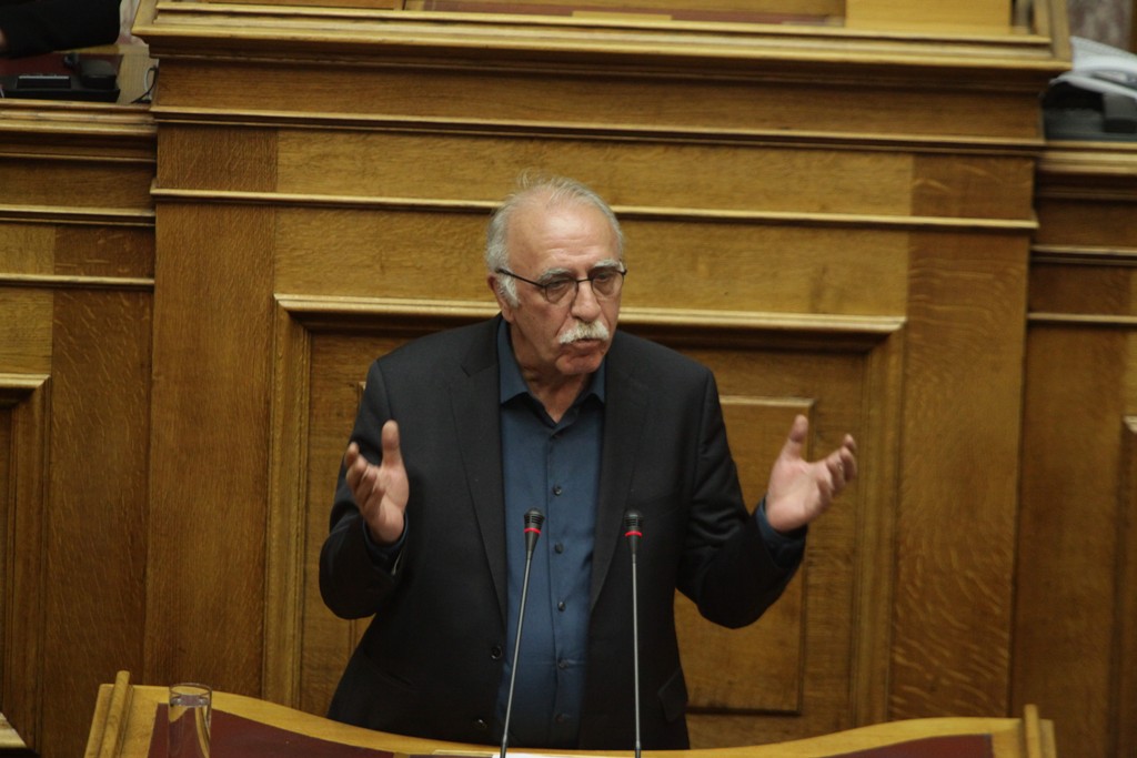 Βίτσας: Το μεγάλο πάρτι των εξοπλιστικών ξεκίνησε μετά τα Ίμια - Media