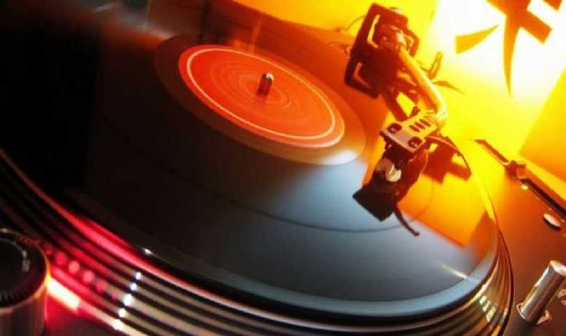 Δικαστική απόφαση-«βόμβα» για την ΑΕΠΙ: Καλείται να καταβάλλει 30 εκατ. ευρώ σε δημιουργούς - Media