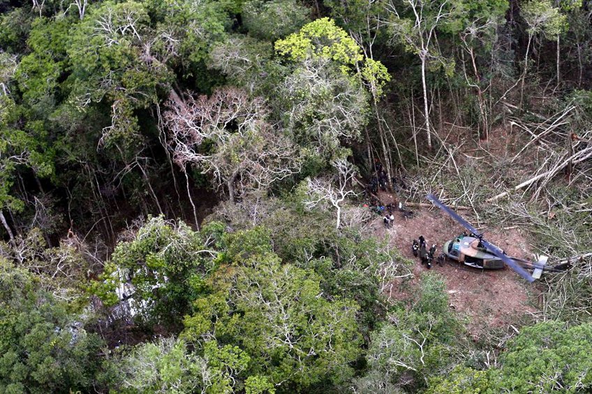 Αστρονομική αποζημίωση σε φυλή του Αμαζονίου από αεροπορική εταιρεία εξαιτίας ... κατάρας - Media