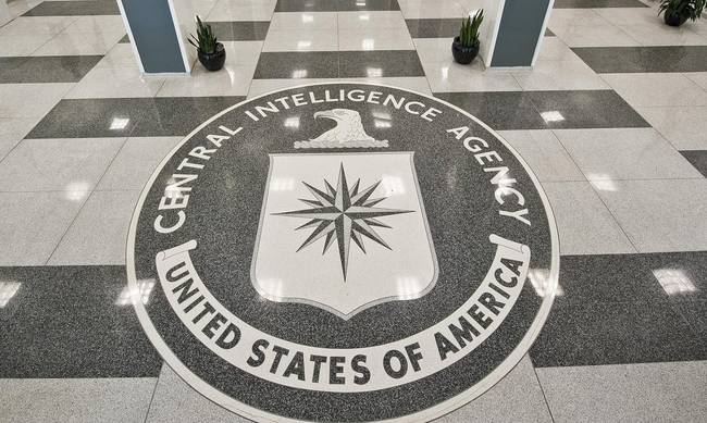 Ούτε η CIA δεν κατάφερε να προβλέψει τη ραγδαία άνοδο των Λεπέν - Τί δείχνουν άκρως εμπιστευτικά έγγραφα που βγήκαν στη δημοσιότητα
