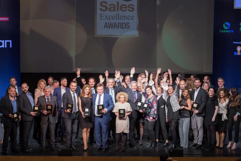 Η COSMOTE σάρωσε με 23 βραβεία στα Sales Excellence Awards 2017  - Media