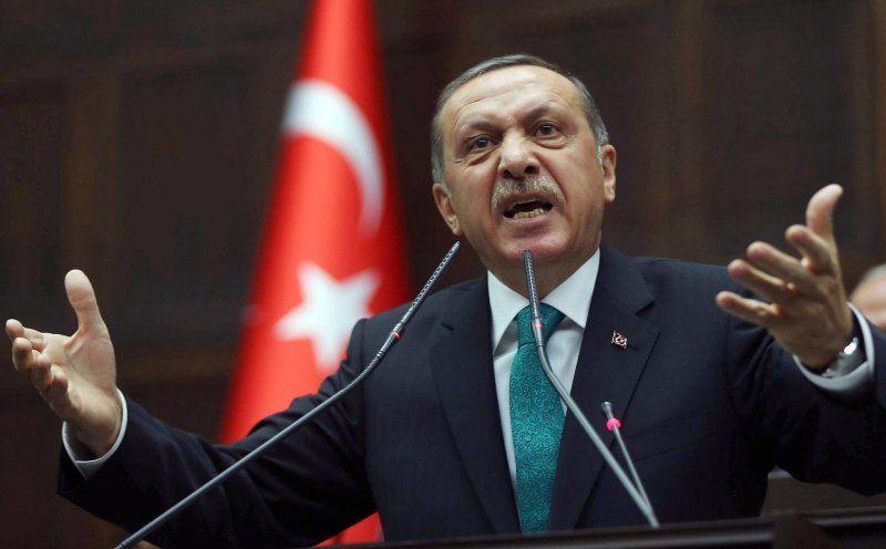 Αμείλικτος ο Ερντογάν: Οδυνηρό τέλος περιμένει τους πραξικοπηματίες  - Media