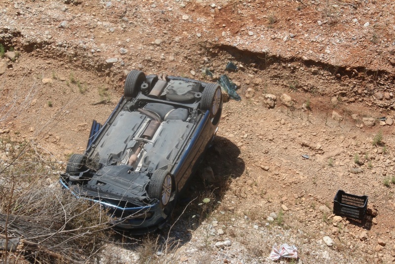Τραγωδία στην Κρήτη: Άτυχος οδηγός έπεσε σε γκρεμό - Ανασύρθηκε νεκρός - Media