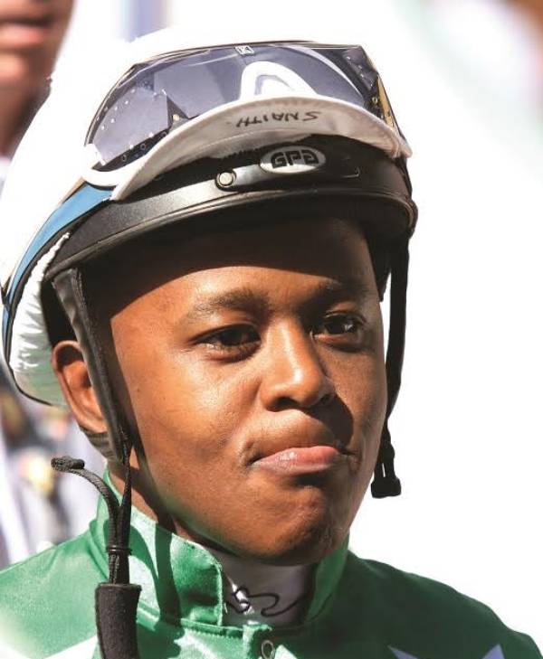 Στο Μαρκόπουλο ο κορυφαίος Νοτιοαφρικανός αναβάτης Muzi Yeni - Media