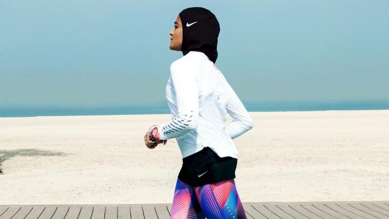 ΗΠΑ: Η Nike θα λανσάρει μαντίλα ειδικά σχεδιασμένη για μουσουλμάνες αθλήτριες - Media