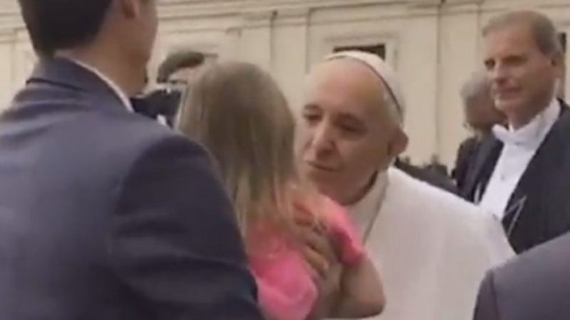 Συνάντηση Μέρκελ- Πάπα Φραγκίσκου στο Βατικανό - Media