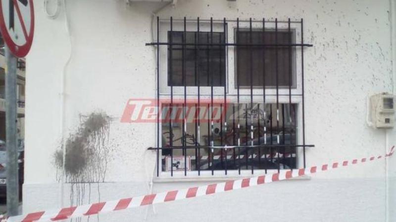 «Καταδρομική» επίθεση στην υπηρεσία Ασύλου στην Πάτρα (Video-Photos) - Media