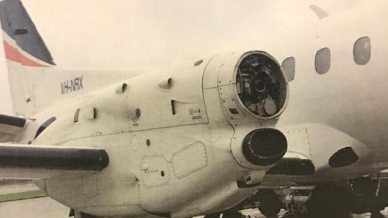 Τρόμος στον αέρα: Ελικοφόρο αεροσκάφος χάνει τον ένα έλικα εν πτήσει (Photo) - Media