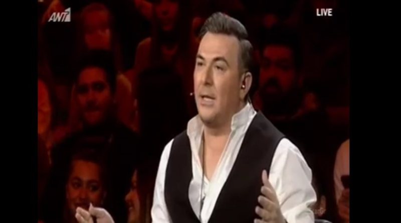Το μενού των 400 ευρώ στη συναυλία του Ρέμου στις γαλλικές Άλπεις (Video) - Media
