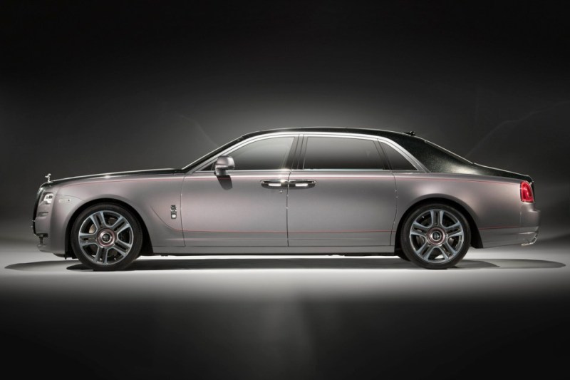 Πρωτοποριακό: H Rolls Royce έφτιαξε αμάξι με μπογιά από … διαμάντια - Media