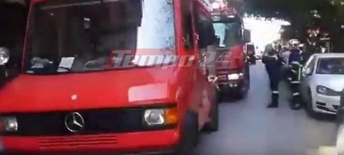 Πάτρα: Φωτιά στο σπίτι της οικογένειας του Κωστή Στεφανόπουλου (Video) - Media