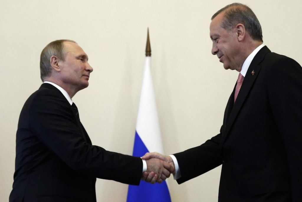 Συνάντηση Ερντογάν - Πούτιν στο Σότσι - Media