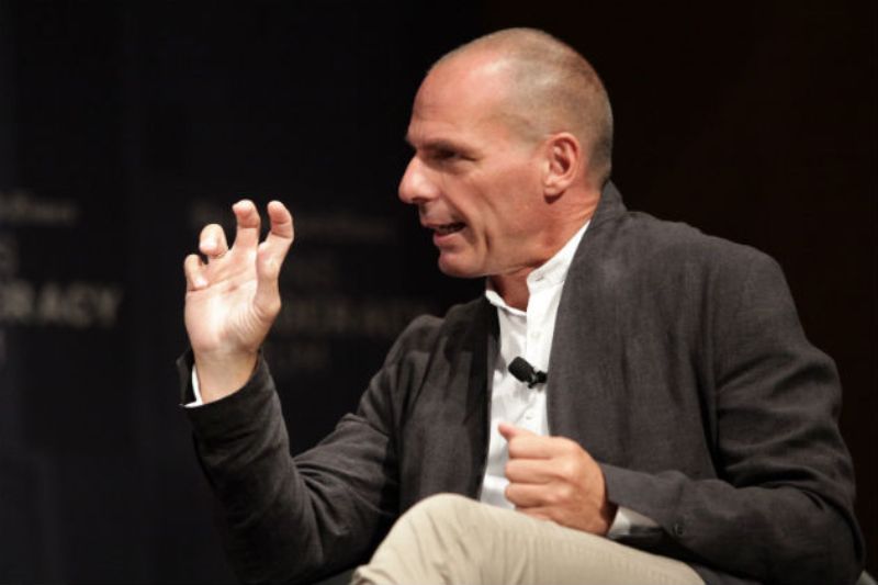 Επανέρχεται στην... τάξη ο Γ. Βαρουφάκης - Media