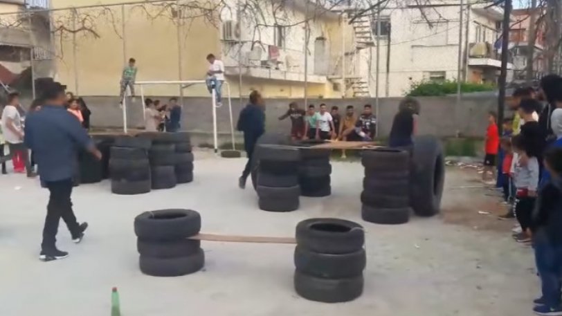 Δικό τους Survivor οι τσιγγάνοι στην Λάρισα (Video) - Media