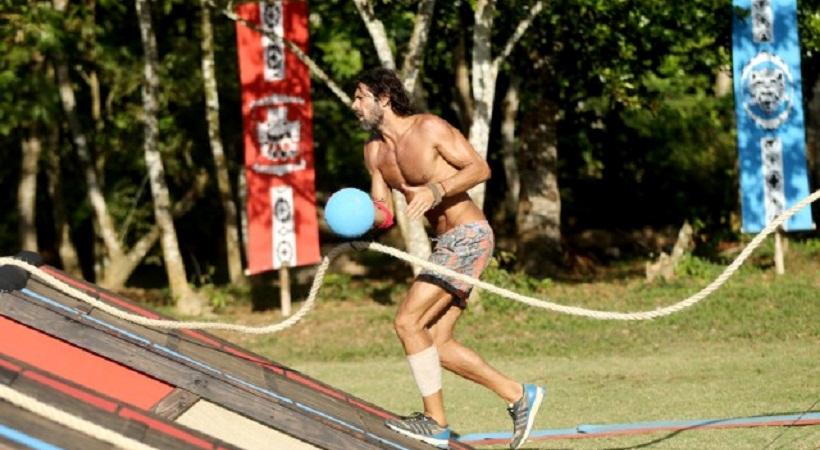 Ο μάνατζερ ράγκμπι έστειλε τον Σπαλιάρα στο νοσοκομείο (Video) - Media