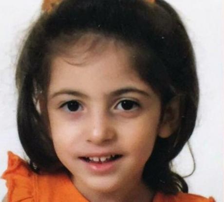 Σοκ: Βρέθηκε νεκρό στα σκουπίδια το 6χρονο κοριτσάκι από την Αγ. Βαρβάρα - Βασικός ύποπτος ο πατέρας του - Media