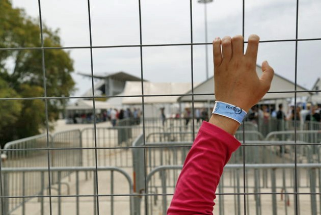 Απεργούν οι απλήρωτοι συμβασιούχοι της Υπηρεσίας Ασύλου - Υπουργείο: «Μέχρι το Πάσχα οι πληρωμές» - Media
