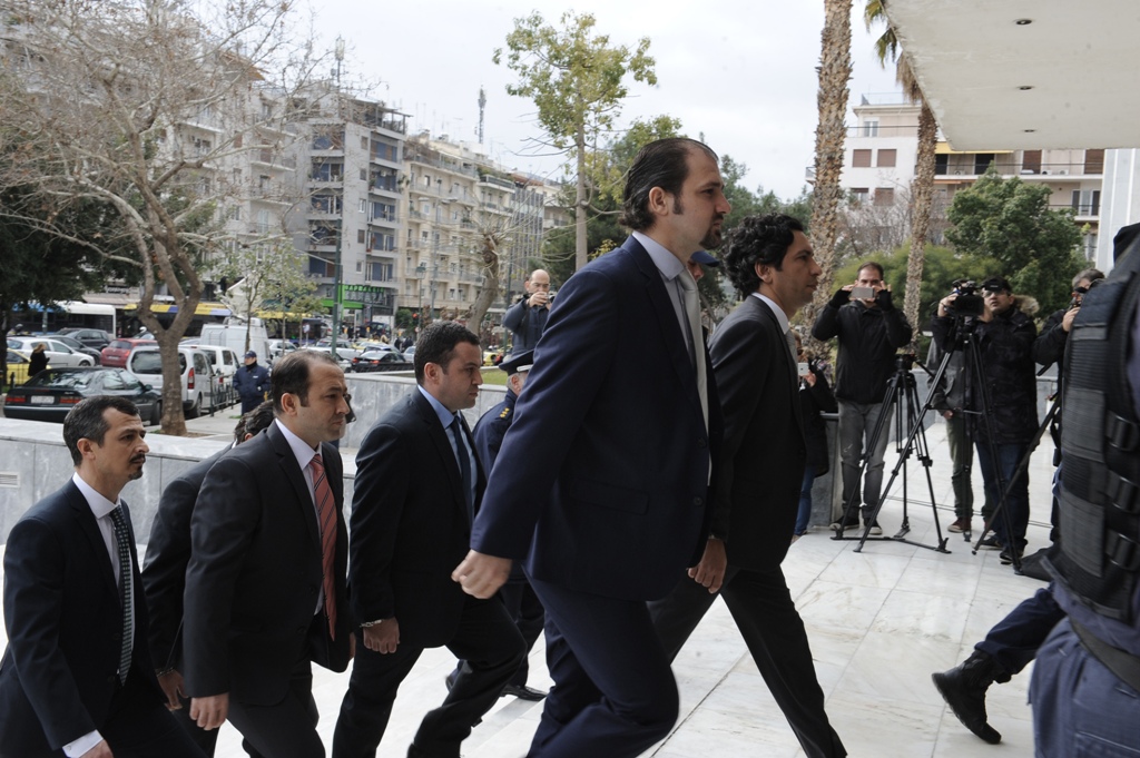 Στα ελληνικά δικαστήρια την Τρίτη το δεύτερο αίτημα για έκδοση των τριών από τους οκτώ Τούρκους αξιωματικούς - Media