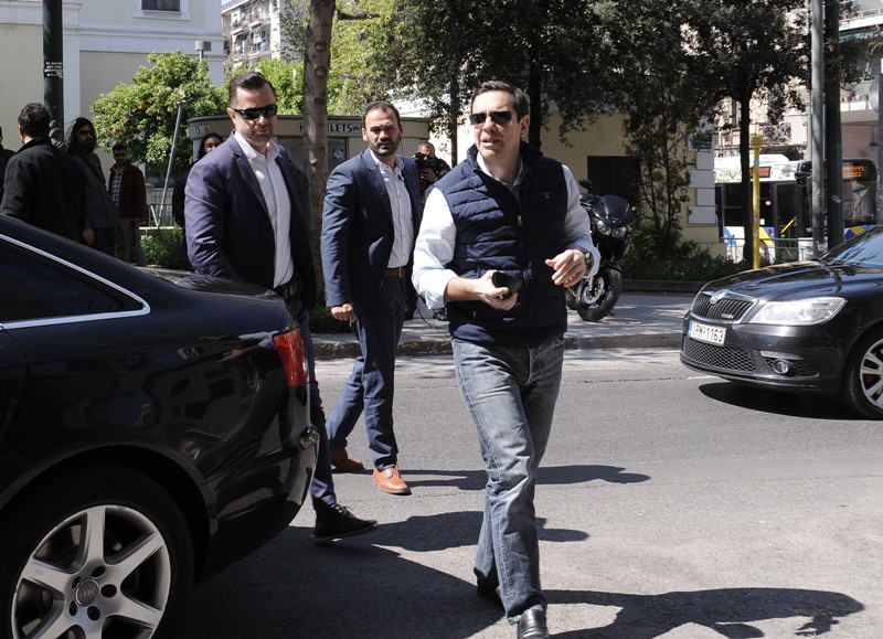 Πολιτική Γραμματεία ΣΥΡΙΖΑ: Στηρίζουμε, αλλά και δεν υποχωρούμε - Συνεδρίαση ΚΕ την ερχόμενη Κυριακή - Media