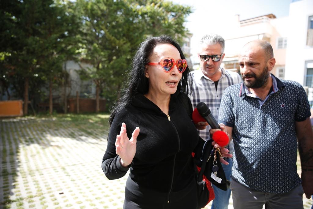 Ξέσπασμα Σταμάτη: Πουλημένοι οι δικαστές, δεν ζήτησα διαζύγιο από τον Άκη - Media