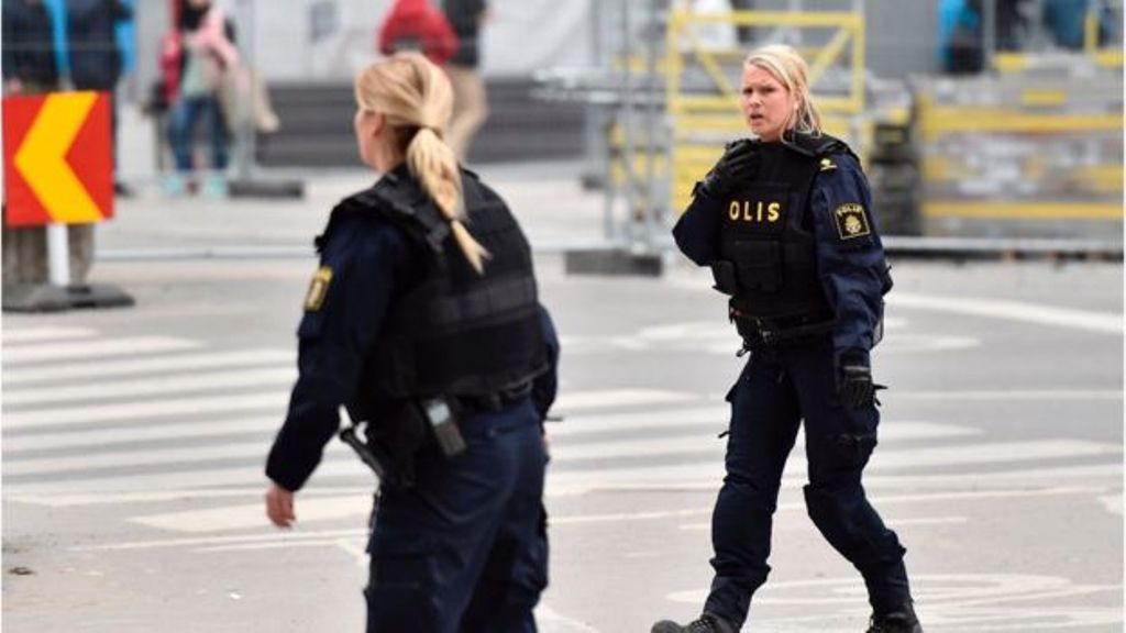 Ντοκουμέντο: Η στιγμή της σύλληψης του υπόπτου στη Στοκχόλμη (Photo-Video) - Media