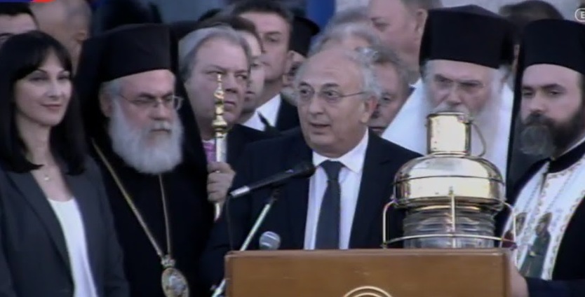 Στην Αθήνα το Άγιο Φως - «Ξεκινά» το ταξίδι του για την Ελλάδα - Media