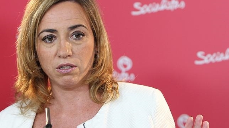 Πέθανε ξαφνικά στα 46 της η πρώτη γυναίκα υπουργός Άμυνας της Ισπανίας (Photos) - Media