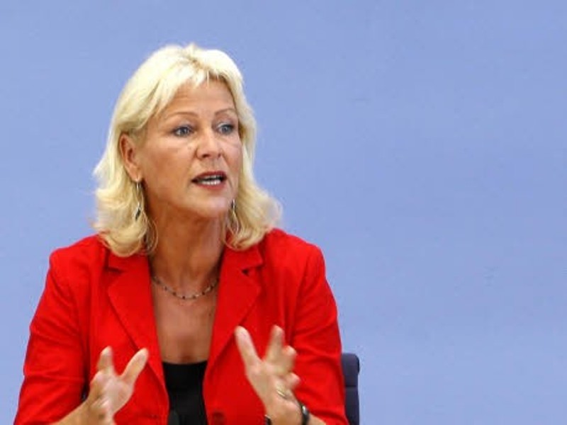 Nτάγκμαρ Ένκελμαν «Πρέπει και εύχομαι να γίνει, επιτέλους, ελάφρυνση του ελληνικού χρέους» - Media