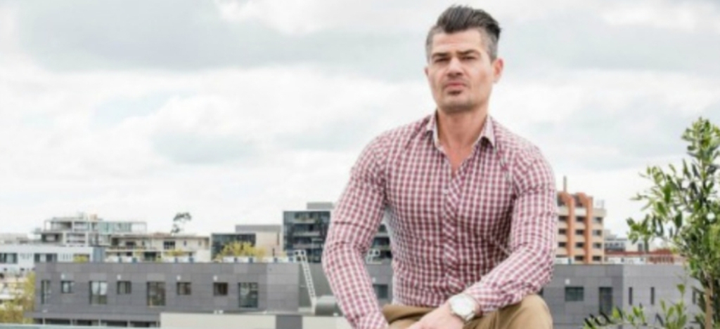 Από οικοδόμος, έγινε εκατομμυριούχος - Έλληνας στους 100 πλουσιότερους νέους της Αυστραλίας - Media