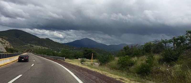 Φρίκη: Βρέθηκαν οκτώ πτώματα μέσα σε αμάξι - Ήταν κλεισμένα σε πλαστικές σακούλες - Media