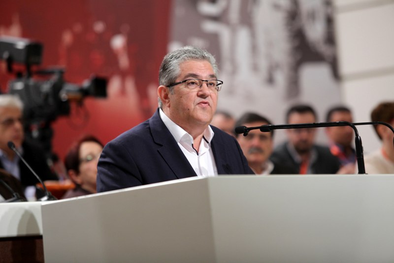 20ο Συνέδριο ΚΚΕ: Η ΚΕ εξέλεξε εκ νέου γενικό γραμματέα τον Δ. Κουτσούμπα - Media