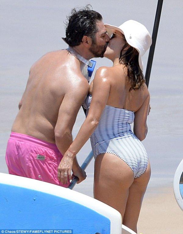 Λονγκόρια - Μπαστόν: Ασυγκράτητοι σε παραλία στο Μαϊάμι (photos) - Media