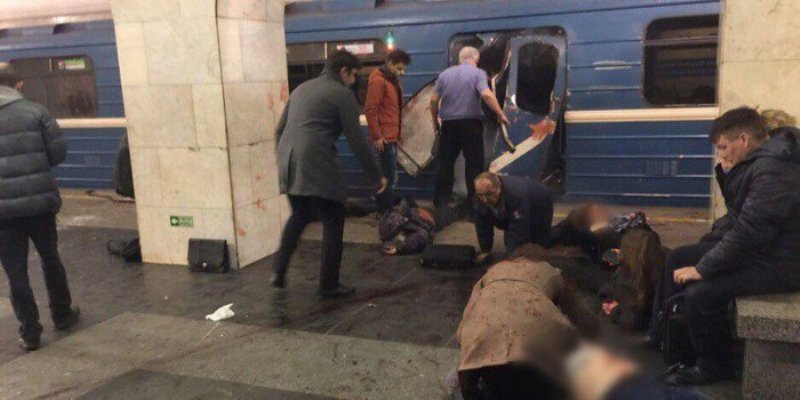 Κατάσταση «πολέμου» στην Αγία Πετρούπολη: Ανάμεσα στους νεκρούς και παιδιά - Κλειστοί επτά σταθμοί (Photos-Video) - Media
