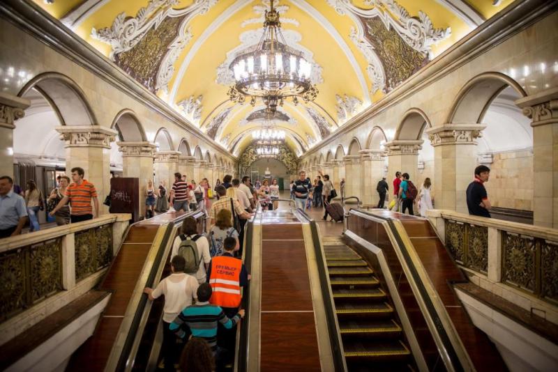 «Στα όπλα» και το μετρό της Μόσχας - Media