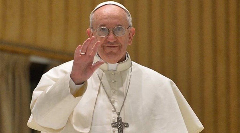 O Πάπας Φραγκίσκος προσέφερε 50.000 ευρώ στους σεισμόπληκτους της Λέσβου - Media