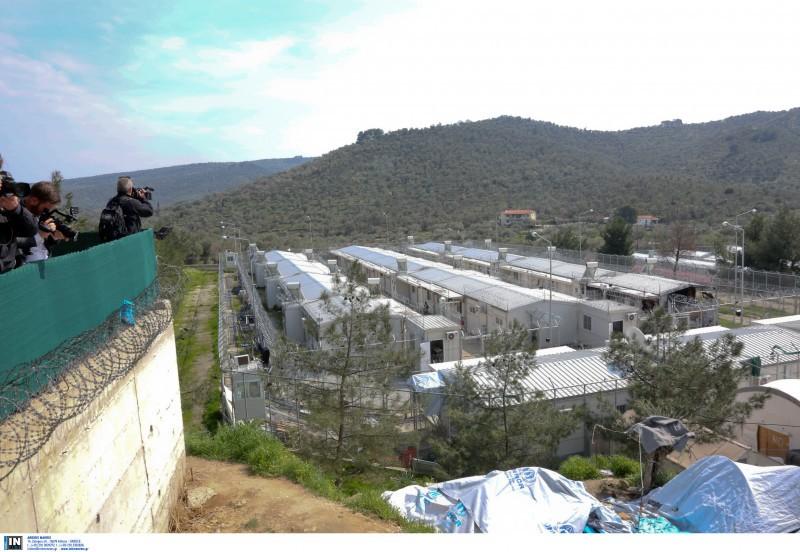 Σενάρια για λύση στο χρέος με αντάλλαγμα περισσότερους προσφύγες στην Ελλάδα, βλέπει η Die Zeit  - Media