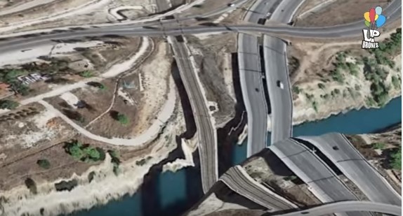 Η Google Earth μετέτρεψε τον Ισθμό της Κορίνθου σε ...πίνακα του Νταλί! (video) - Media
