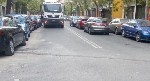 Αθάνατη Ελλάδα: Ασφαλτόστρωσαν δρόμο και μετά τον… έσκαψαν ξανά (Photo - Video) - Media