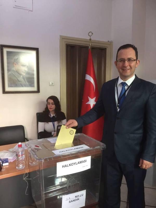 Με ένα "ναι" στο τουρκικό δημοψήφισμα, η Ευρώπη θα έχει έναν Πούτιν νούμερο 2 στα σύνορά της - Media